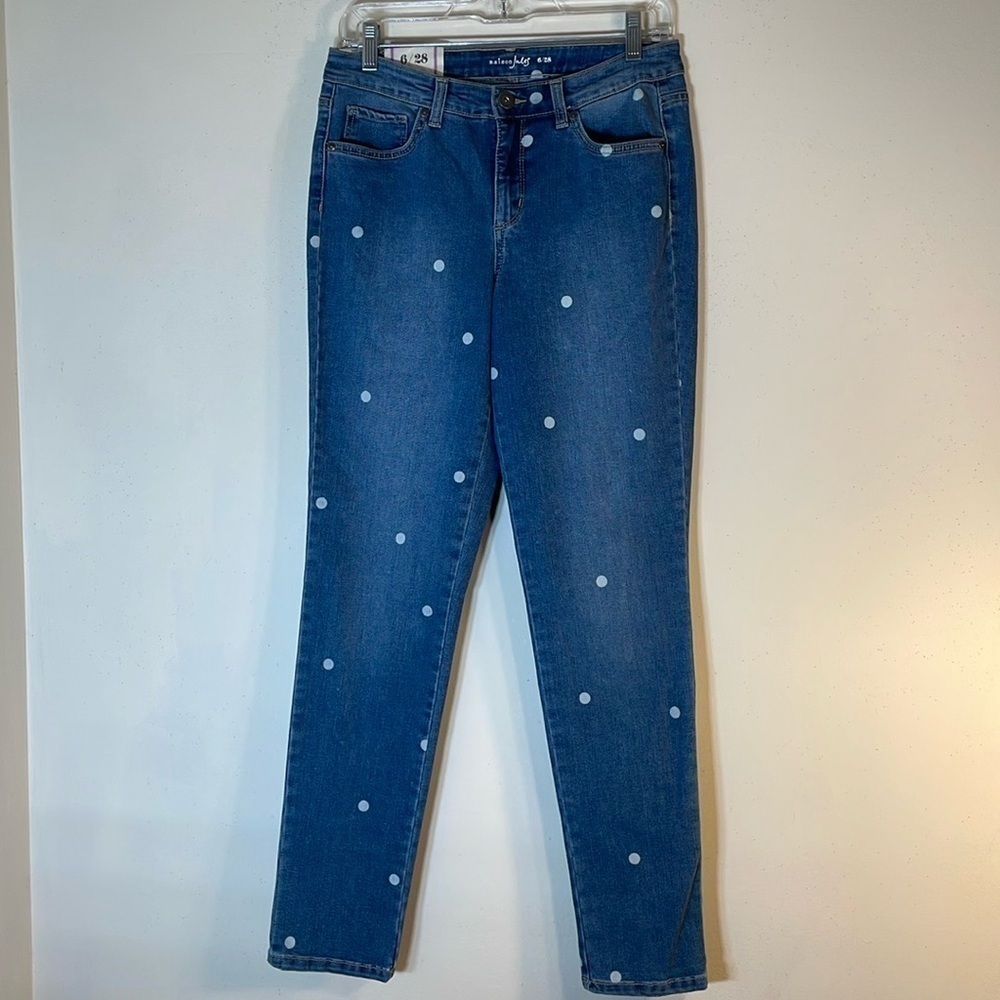 Maison Jules Slim Boyfriend Mid Rise Polkadot Jeans. 6/28. NWT. - Picture 2 of 13